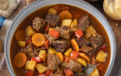 Gulaschsuppe nach ungarischer Art